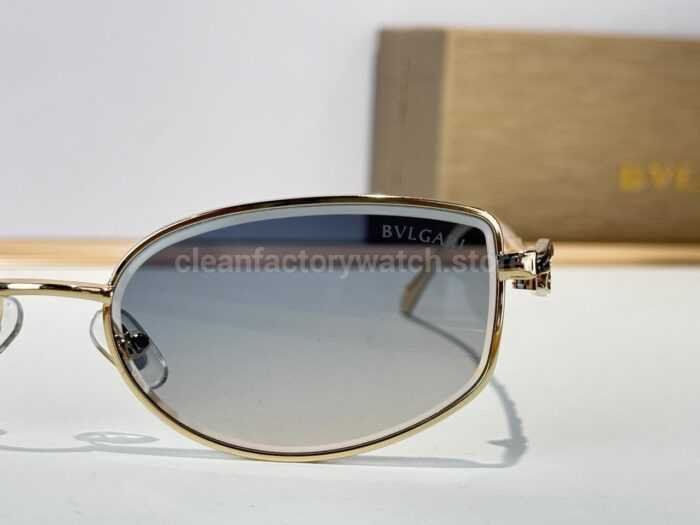 Bottega Veneta 5G587 Square Sunglasses | Light Gold Frame & Grey Gradient Lenses - Image 5
