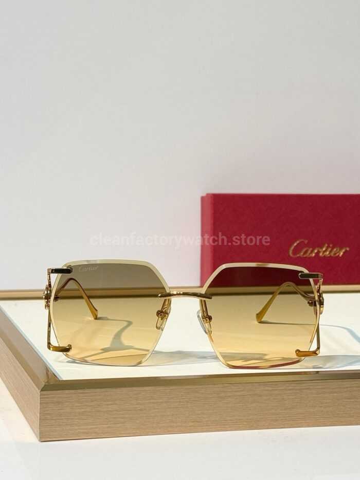 Cartier CT7194S Rimless Sunglasses | Gold-Tone Temples, Green Circular Accents & Grey-Green to Yellow Gradient Lenses - Image 9