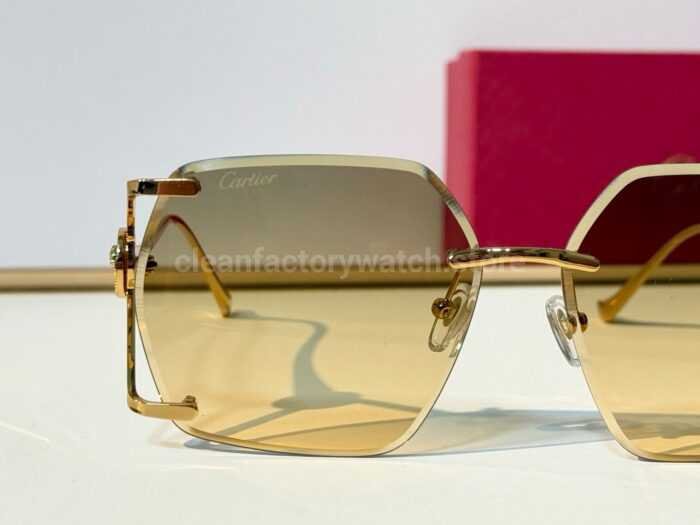 Cartier CT7194S Rimless Sunglasses | Gold-Tone Temples, Green Circular Accents & Grey-Green to Yellow Gradient Lenses - Image 5