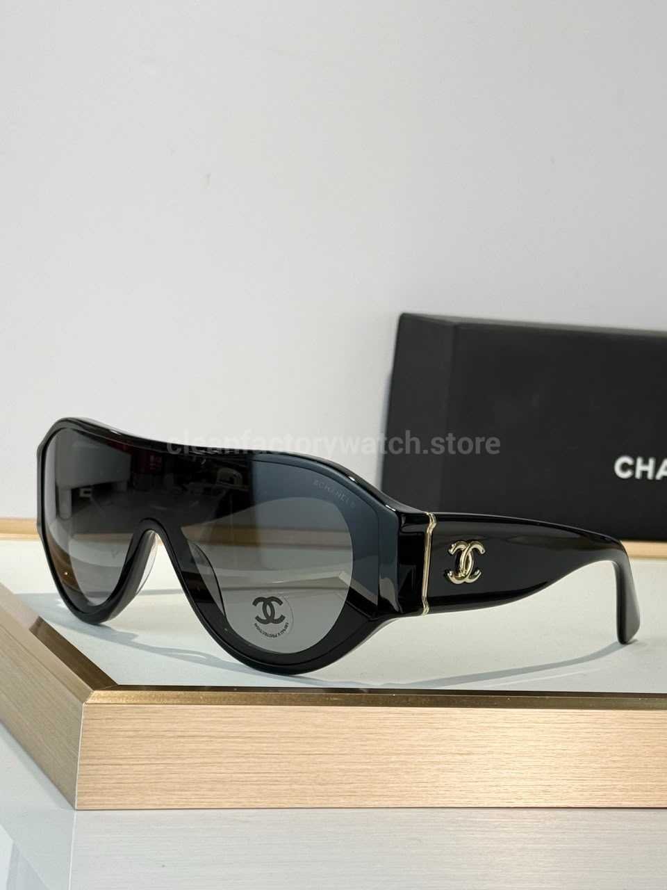 Chanel 5568 Shield Sunglasses | Black Frame & Grey Gradient Lens
