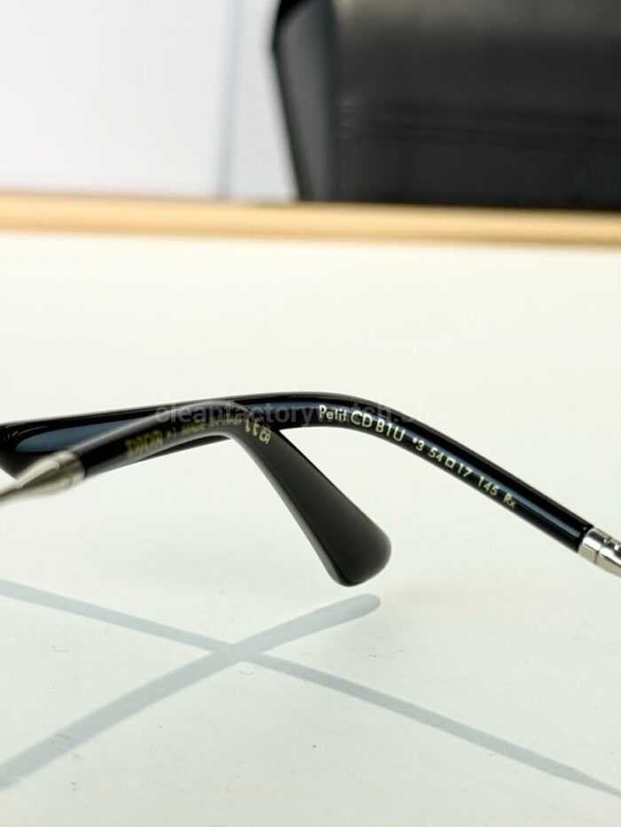 Dior Petit CD B1U Cat-Eye Sunglasses | Gold Frame with Brown Gradient Lenses - Image 4
