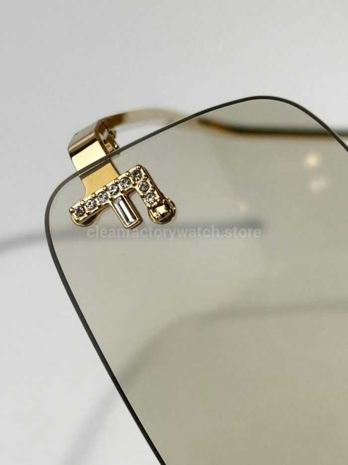 Fendi FE4172US Rimless Photochromic Eyeglasses  Gold-Tone Temples, Square Lenses & Letter Details - Image 3