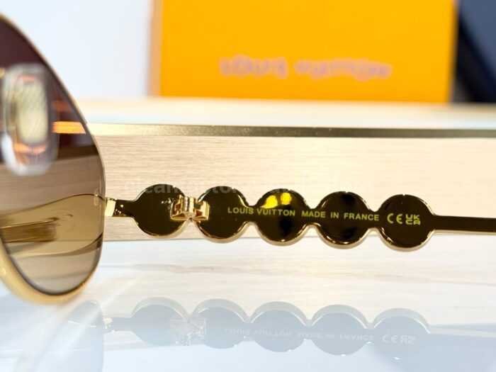 Louis Vuitton Z3179 Oval Sunglasses | Gold Frame with Brown Gradient Lenses - Image 5