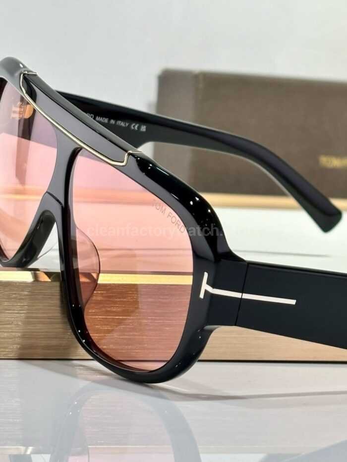 Tom Ford TF1093 RELLEN Oversized Aviator Sunglasses | Black Frame & Pink Lenses - Image 4