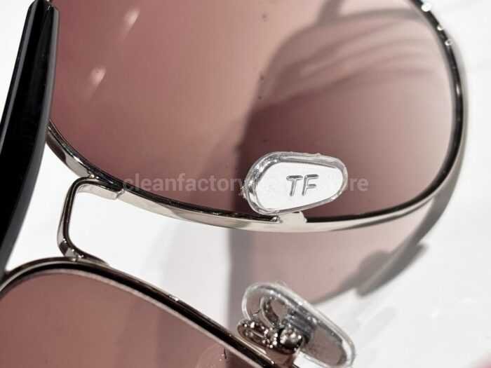 Tom Ford TF557 Aviator Sunglasses | Silver Frame & Grey-Green Lenses - Image 3