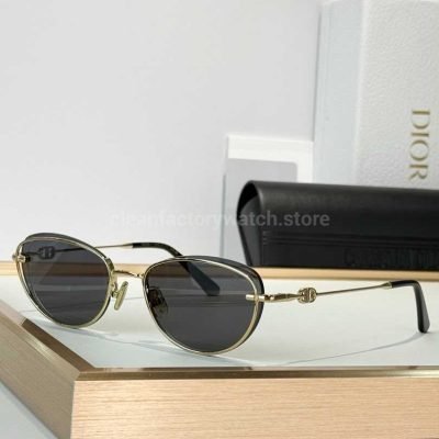 Dior Petit CD B1U Cat Eye Sunglasses Gold Frame With Dark Grey Lenses (3)