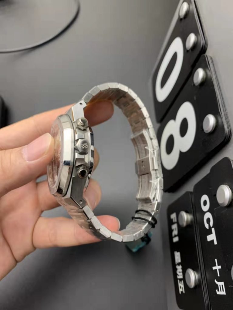 13e69f93ffe24ea9b0e9c747ddb12eeb Super Clone Watch,Clean Factory Watch