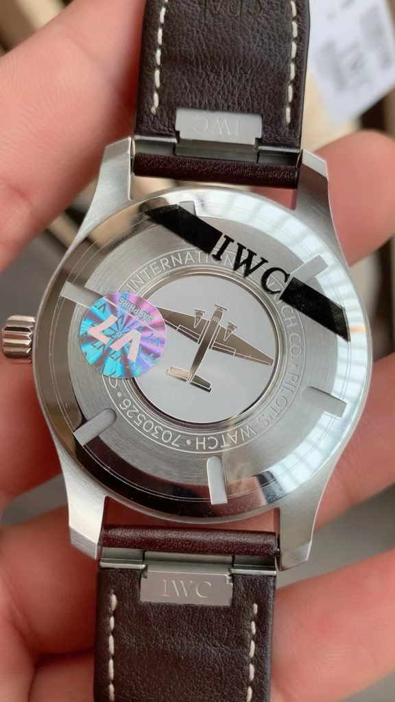 14feae7ae0f14d2aada9a6cbc64713cd Super Clone Watch,Clean Factory Watch