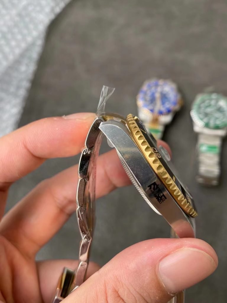 About C+ Factory Two Tone Submariner – Susan Reviews on Replica Watches 18 16fafb512dbb481cbc88fcdb647b16b0 Super Clone Watch,Clean Factory Watch