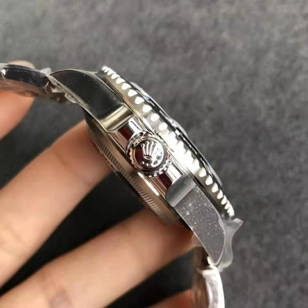 Sea-Dweller 126600 Single Red Noob VS ARF – Susan Reviews on Replica Watches 5 288e93dc56cc4a3496f2bfb22a6c9769 Super Clone Watch,Clean Factory Watch