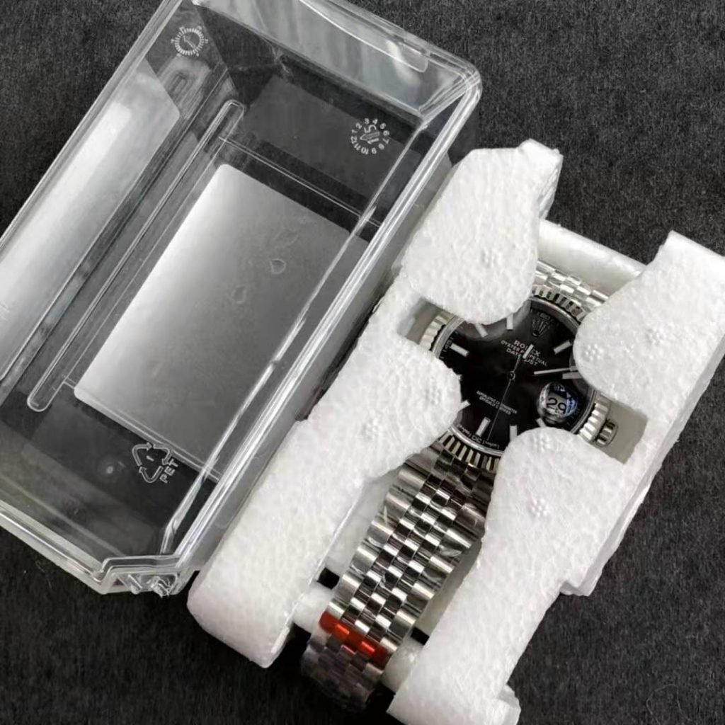 Top Ten Replica Watches for Beginners – Susan Reviews on Replica Watches 16 2e1b195a3b2246fc83f8013ebe448e04 Super Clone Watch,Clean Factory Watch