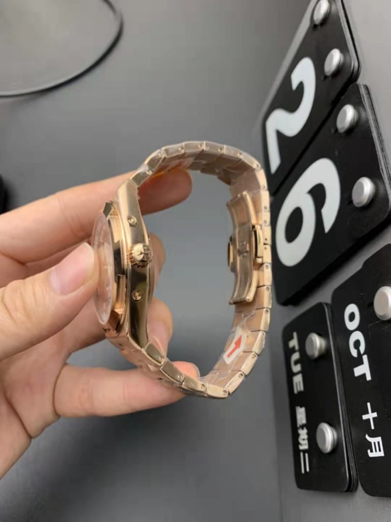8F Factory Replica Vacheron Constantin Overseas Perpetual Calendar 4300V Rose Gold Watch Review – Susan Reviews on Replica Watches 4 376b6c2e70df478dacde6f11982cea3d Super Clone Watch,Clean Factory Watch