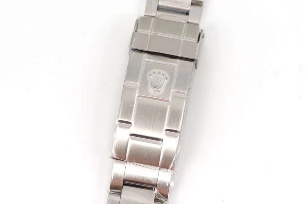 Vintage Submariner 16610 from AR Factory – Susan Reviews on Replica Watches 17 48be5729875a47f1b8a11f92e47d7d19 Super Clone Watch,Clean Factory Watch