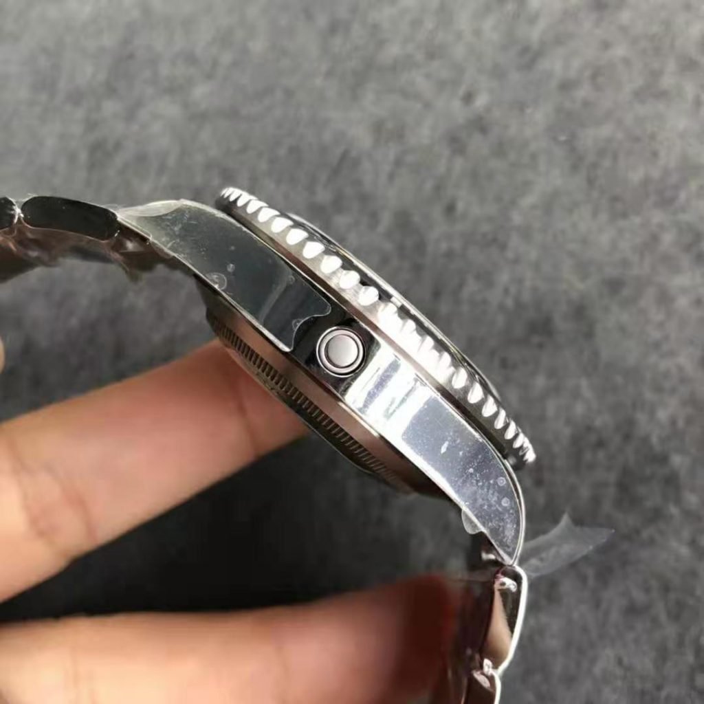 Sea-Dweller 126600 Single Red Noob VS ARF – Susan Reviews on Replica Watches 14 62be358cd76e40c89ce2016bfb45f18a Super Clone Watch,Clean Factory Watch