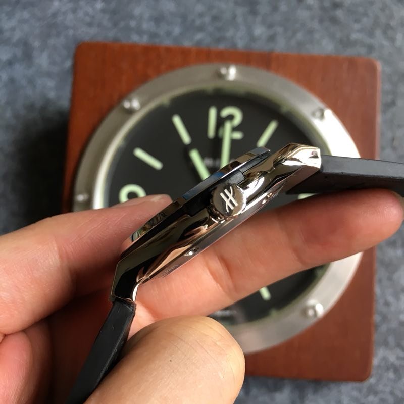 Top Ten Replica Watches for Beginners – Susan Reviews on Replica Watches 40 797b71397385470385f9aa572168447b Super Clone Watch,Clean Factory Watch