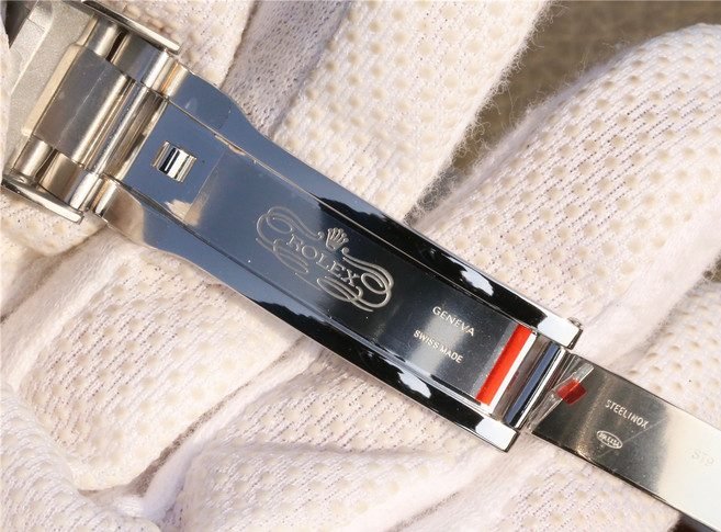 Rolex D-Green Sea-Dweller Replica Watch From Noob – The Green Moster In Deep Sea – Susan Reviews on Replica Watches 11 9982f61fd2364141815df28979ad0fb0 Super Clone Watch,Clean Factory Watch