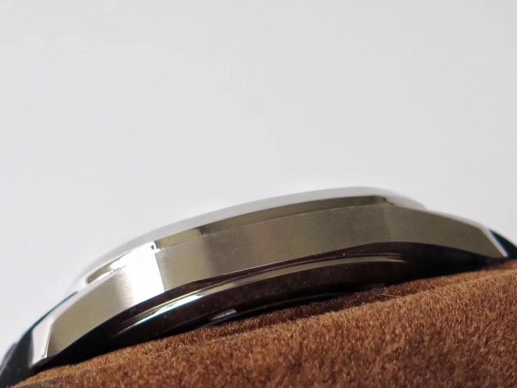 Top Ten Best Selling Sports Style Watches in 2019 – Susan Reviews on Replica Watches 45 ac7135cf1a0c47938cf8c77139970025 Super Clone Watch,Clean Factory Watch