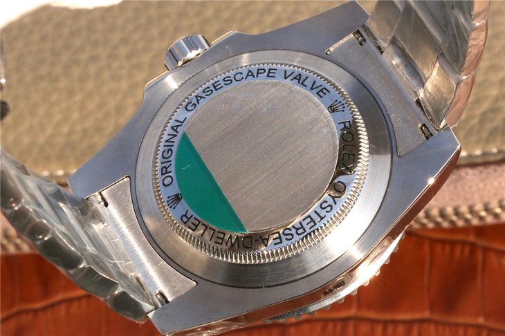 Rolex D-Green Sea-Dweller Replica Watch From Noob – The Green Moster In Deep Sea – Susan Reviews on Replica Watches 10 b7320ca149b54152ad92a8538ebabd69 Super Clone Watch,Clean Factory Watch