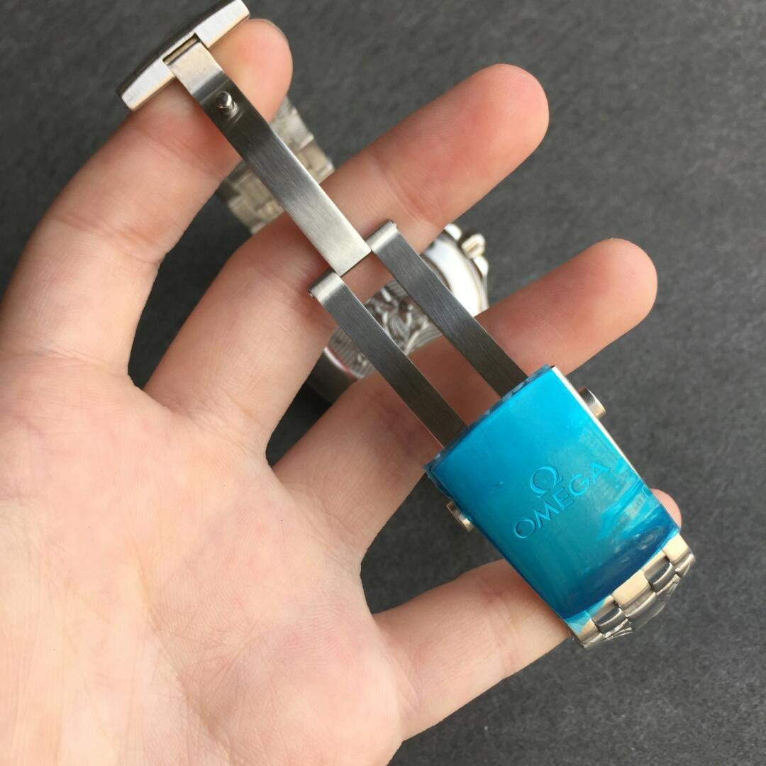 bb2914777a304d22aec9ff4da43f43e9 Super Clone Watch,Clean Factory Watch