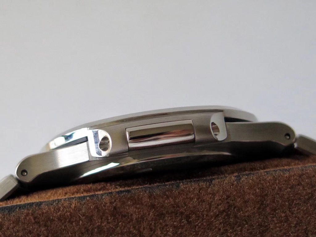 Top Ten Best Selling Sports Style Watches in 2019 – Susan Reviews on Replica Watches 27 cdcc1fdaafd044d9b938055dc21d2ed3 Super Clone Watch,Clean Factory Watch