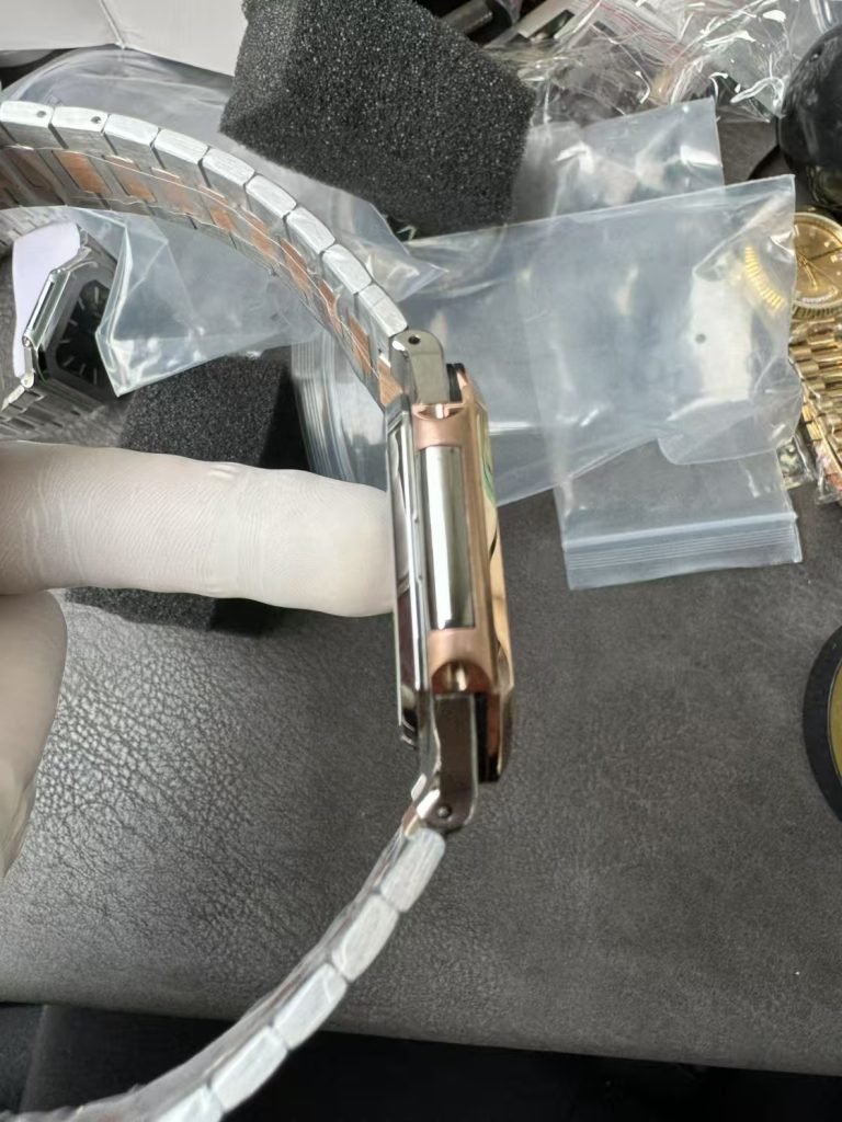 Pictures of Patek Philippe Cubitus 5821 – Susan Reviews on Replica Watches 25 d665bab0678941fd8997d816279e08c6 Super Clone Watch,Clean Factory Watch