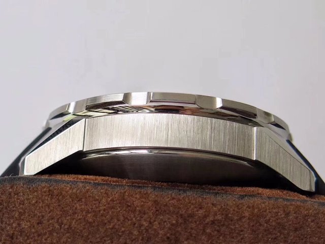 ddf9de78ceaf457498ea5e85fa4bed28 Super Clone Watch,Clean Factory Watch