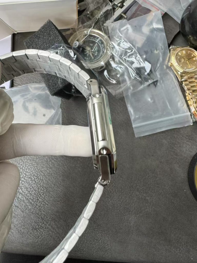 Pictures of Patek Philippe Cubitus 5821 – Susan Reviews on Replica Watches 13 de98f93c8dbd44f4842a72b132d6ace3 Super Clone Watch,Clean Factory Watch