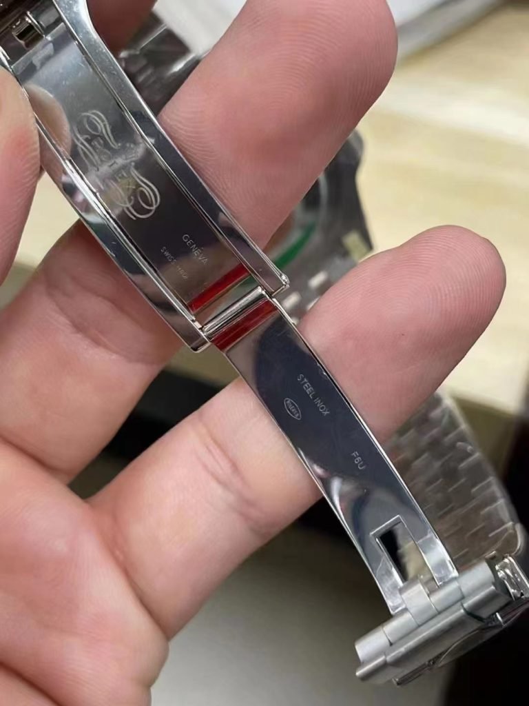 e421a0374bac4138a90a6914717f1e37 Super Clone Watch,Clean Factory Watch