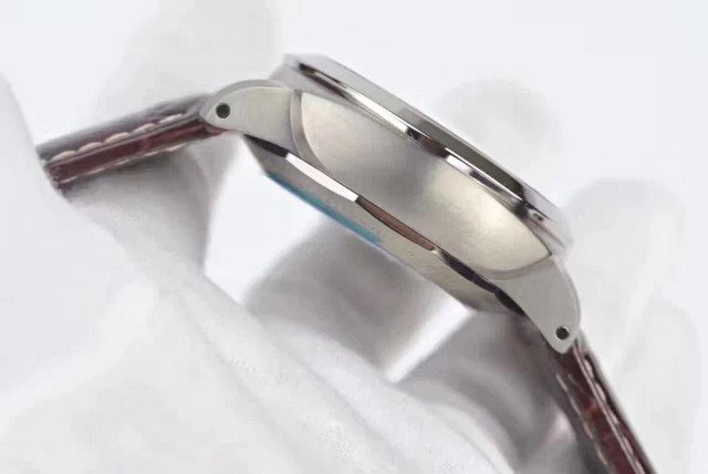 e62c01bf1baf4e5884611df6e7bc3c79 Super Clone Watch,Clean Factory Watch