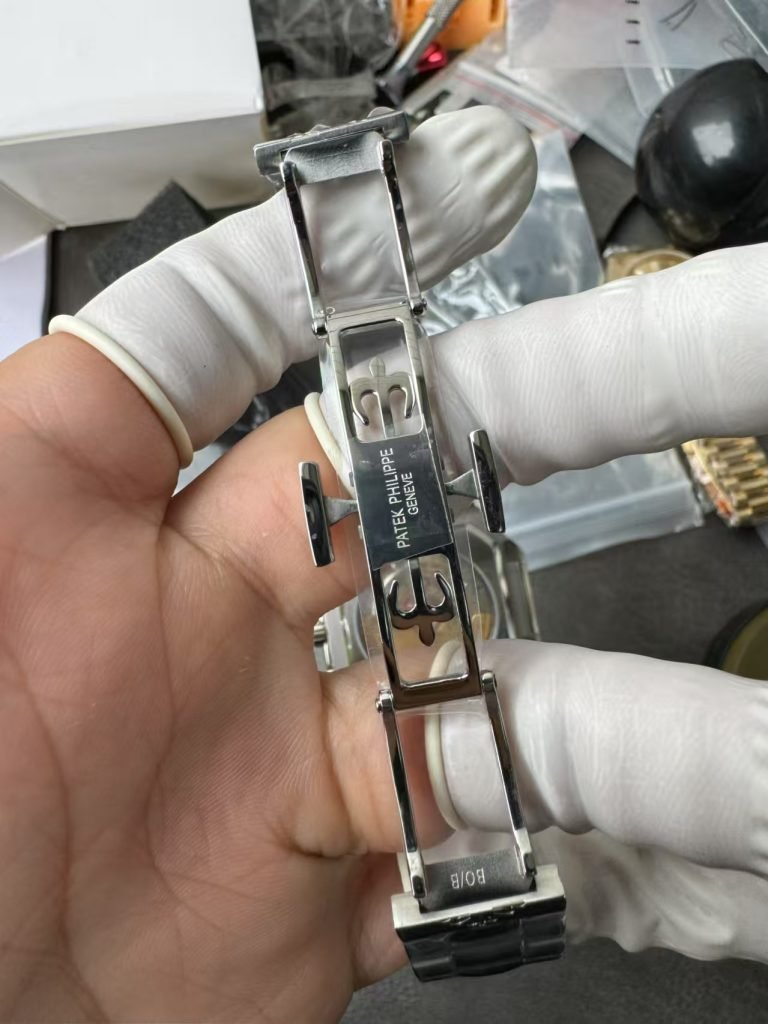 Pictures of Patek Philippe Cubitus 5821 – Susan Reviews on Replica Watches 14 f1dc25e2cbfc47249c197741afacc4c6 Super Clone Watch,Clean Factory Watch